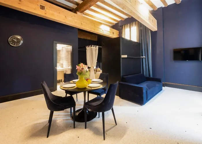 Poli Appart hôtel 4*