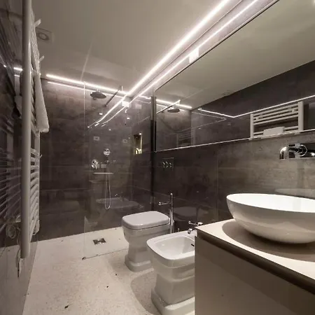 Apart-hotel Poli
