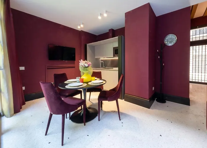 Apartahotel Poli Venecia