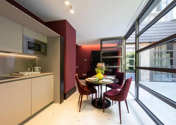 Poli 4* Venecia