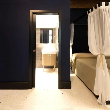 Apart-hotel Poli 4*