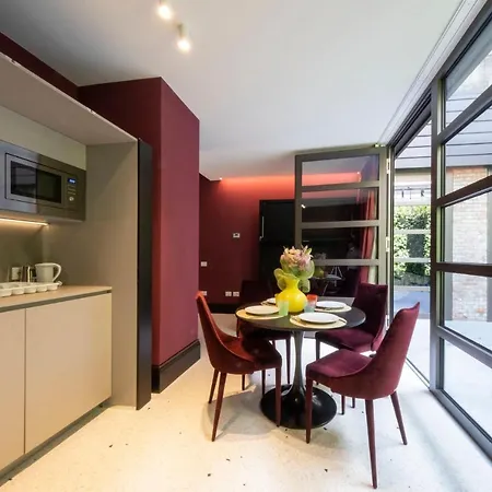 Poli 4* Veneza